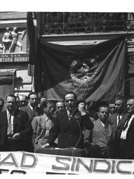 El eco de los pasos: Reedición del libro de Juan García&nbsp;Oliver