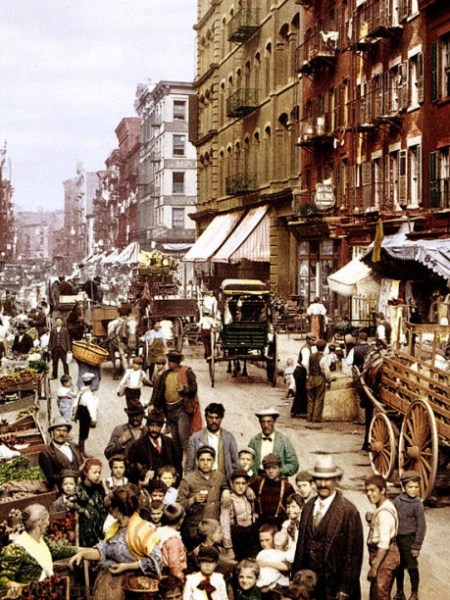 Nueva York 1905: tras la Quinta Avenida, la miseria vestida con&nbsp;dolor