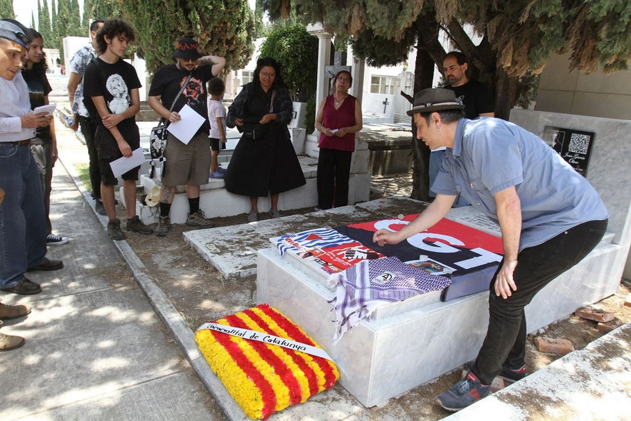Acto de dignificación de la tumba de Joan García Oliver en Guadalajara&nbsp;(México)